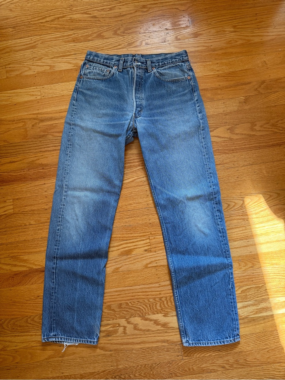 Vintage Levis - Straight Fit